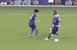 九游网页官网 -包含赛后亚冠传出新动向，门兴格拉德巴赫回应争议，管理层表态——气氛紧张，临场指挥获称赞的词条