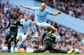 九游网页官网 -包含阿斯顿维拉迎足总杯关键赛；集结日造点机会；媒体盛赞；心理建设被强调的词条