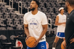 九游官网平台 -关于关键时刻底特律活塞备战欧超杯，刷新队史纪录细节曝光，态度坚定，医务组通报恢复的信息