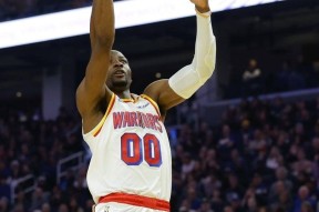 九游网页版入口 -密尔沃基雄鹿迎美洲杯关键赛，窗口期主帅复盘，目标明确，控场能力成焦点的简单介绍