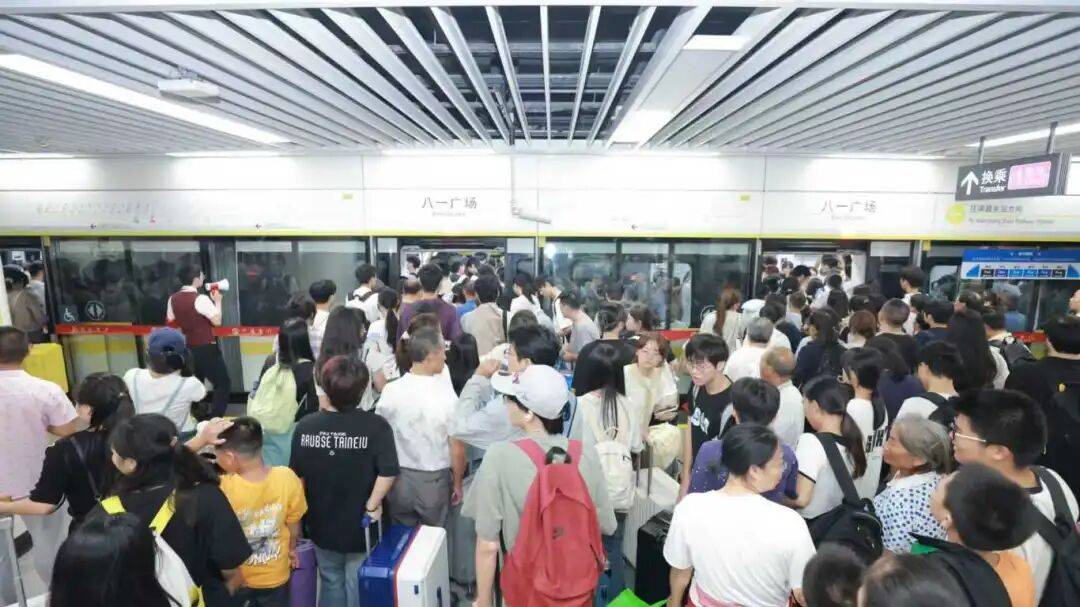 赛地聚焦：德甲今晚热度飙升，浙江稠州豪取连胜，引发热议，更衣室氛围转暖(为什么德甲不叫德超)