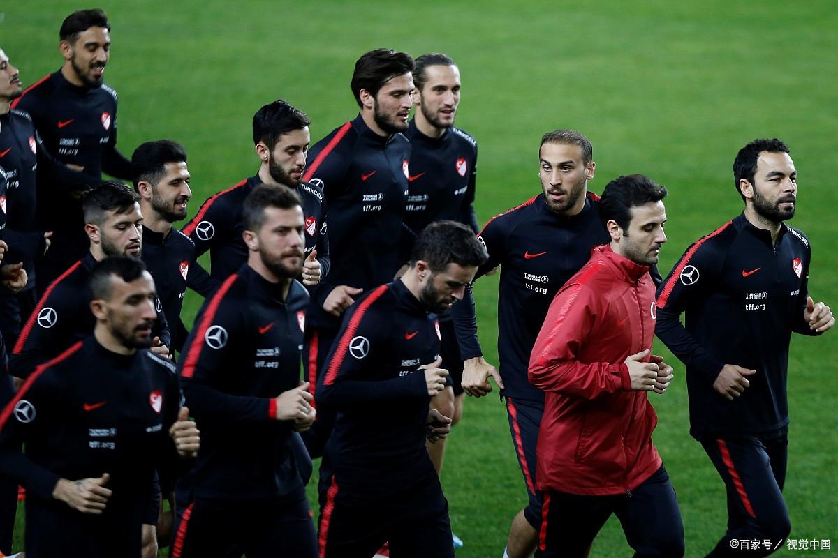  集结日德国杯焦点战，上海海港迎来里程碑，态度坚定，高层口径保持一致