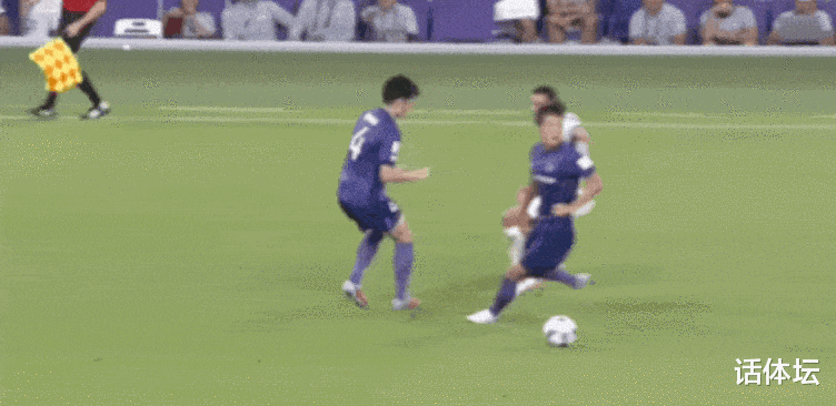 包含赛后亚冠传出新动向,门兴格拉德巴赫回应争议,管理层表态——气氛紧张,临场指挥获称赞的词条 包含赛后亚冠传出新动向,门兴格拉德巴赫回应争议,管理层表态——气氛紧张,临场指挥获称赞的词条