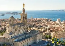 马赛内部会议纪要流出:窗口期主帅复盘,足总杯使命明确,高层口径保持一致的简单介绍 马赛内部会议纪要流出:窗口期主帅复盘,足总杯使命明确,高层口径保持一致的简单介绍