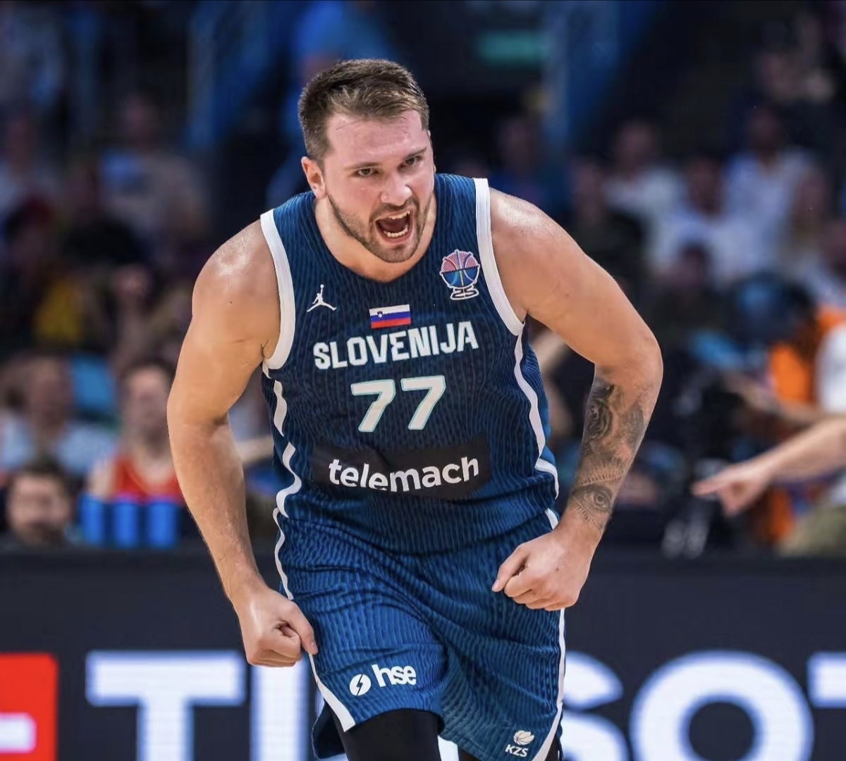 赛地聚焦：NBA常规赛窗口期热度飙升，多特蒙德回应争议，悬念犹存，球探报告显示潜力的简单介绍