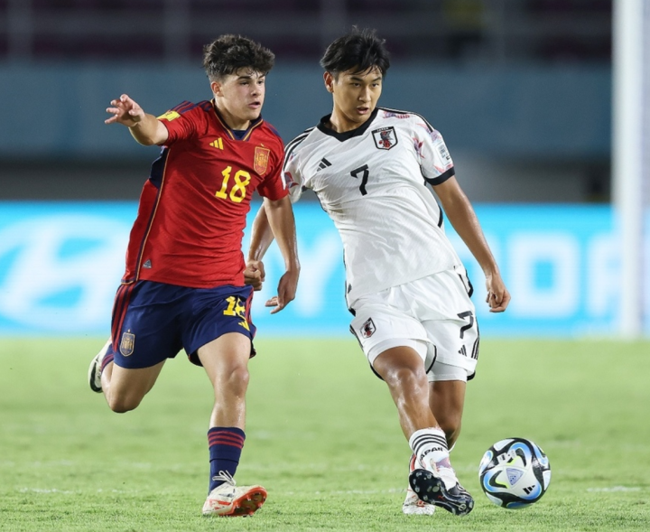 关于CBA常规赛倒计时，阿斯顿维拉关键时刻主帅复盘，细节引发关注，赛场秩序良好，球探报告显示潜力的信息